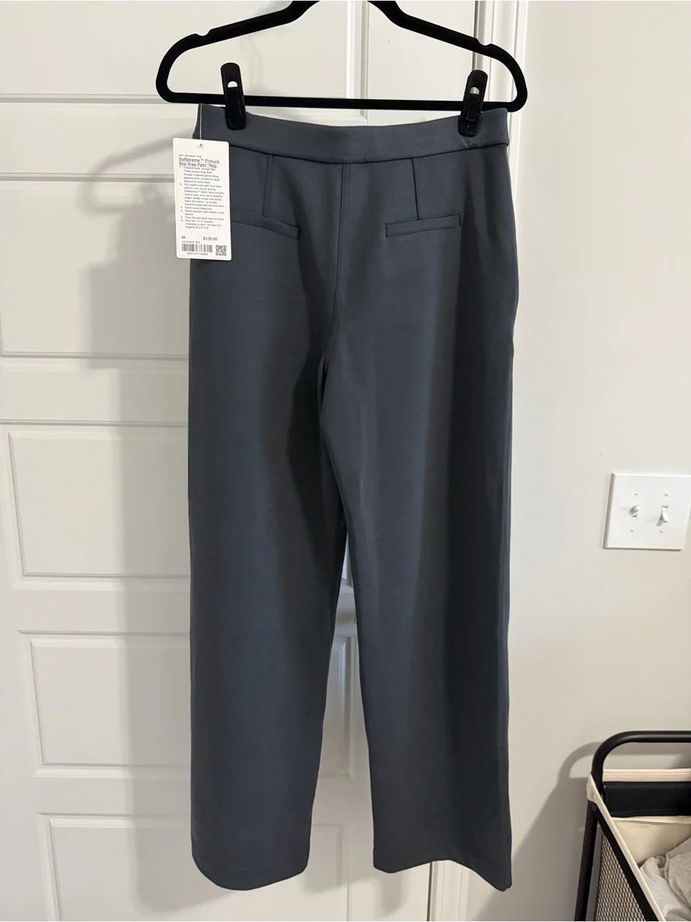 lululemon athletica softsteme pintuck